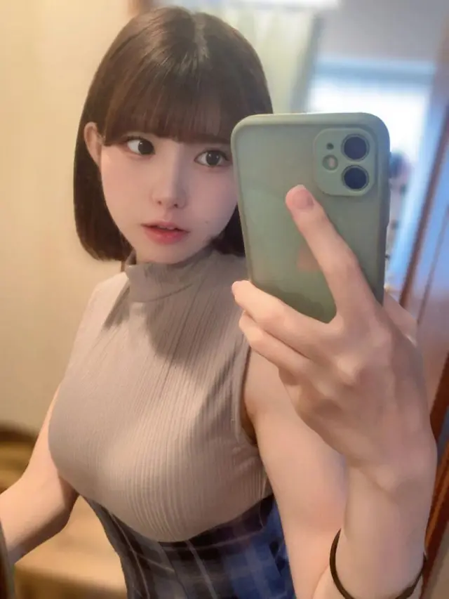 어릴 때 같이 놀던 소년이 사실은 여자였다