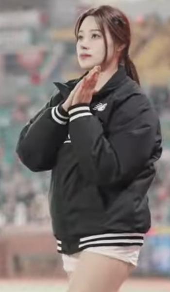 제일 예쁜 화이팅. 이예빈 KT 위즈
