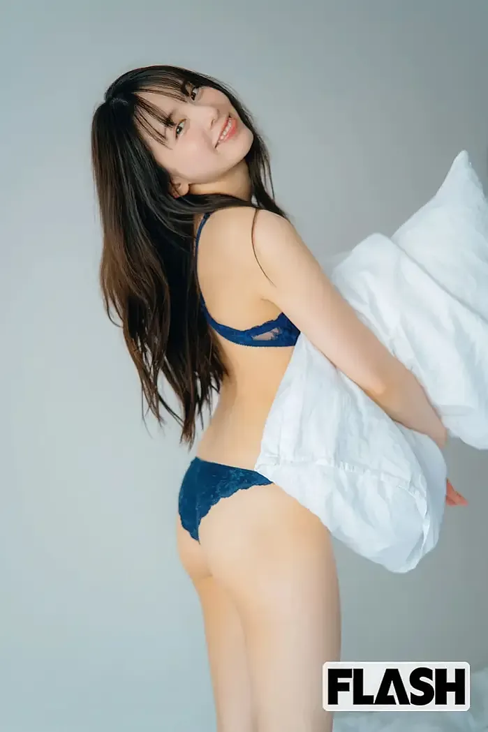 호노카 니시무라 Honoka Nishimura, 플래시 2025년 10월 7일호