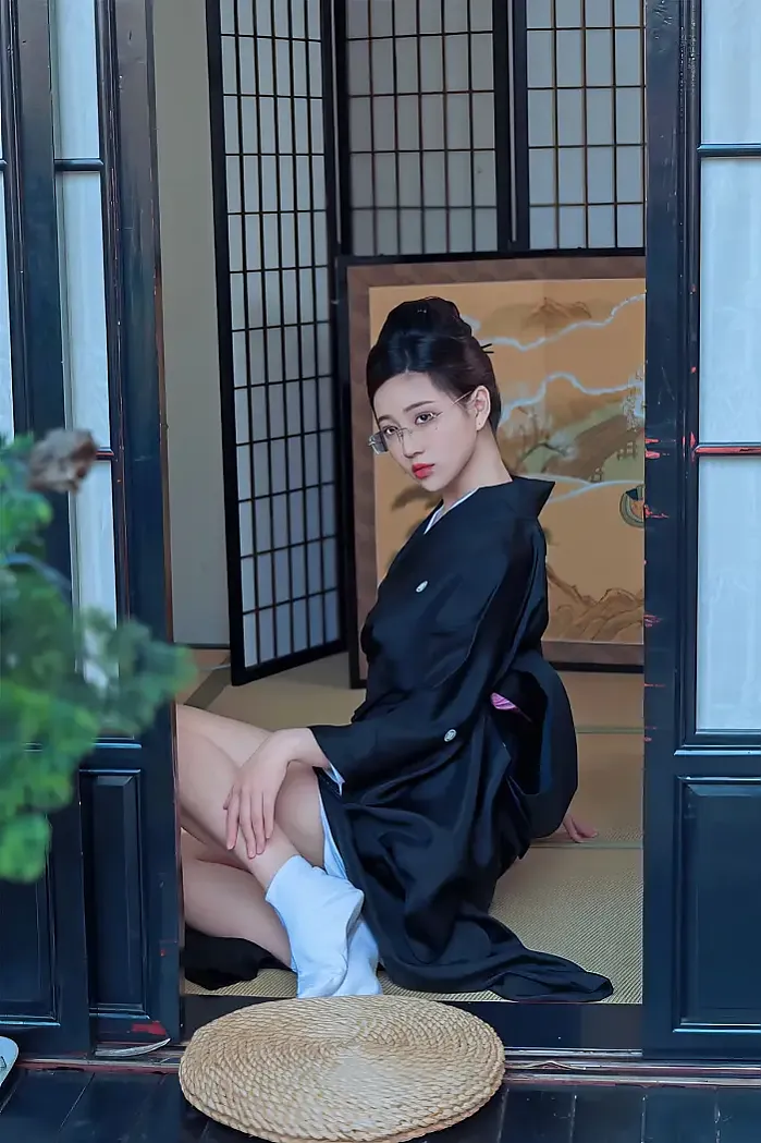 연연 미망인 사진집