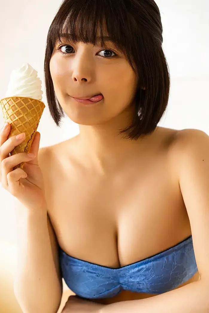 키타노 루카 사진집 「파도에 이끌려」 Set.01