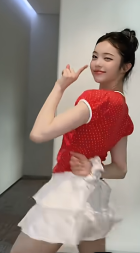 the original move again 하츠투하츠 이안