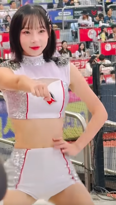 희정님 홀드업 아웃송