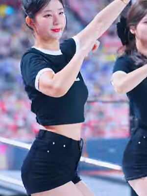 새침하게 아웃송 뚜뚜뚜뚜 김진아 치어리더 金吉娜 Kim Jina Cheerleader ktwiz