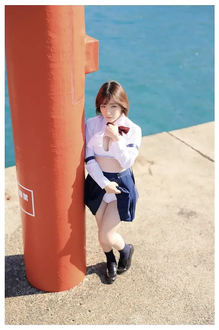 히메노 란, 누드 사진집 「솜털이 춤추듯」 Set.04