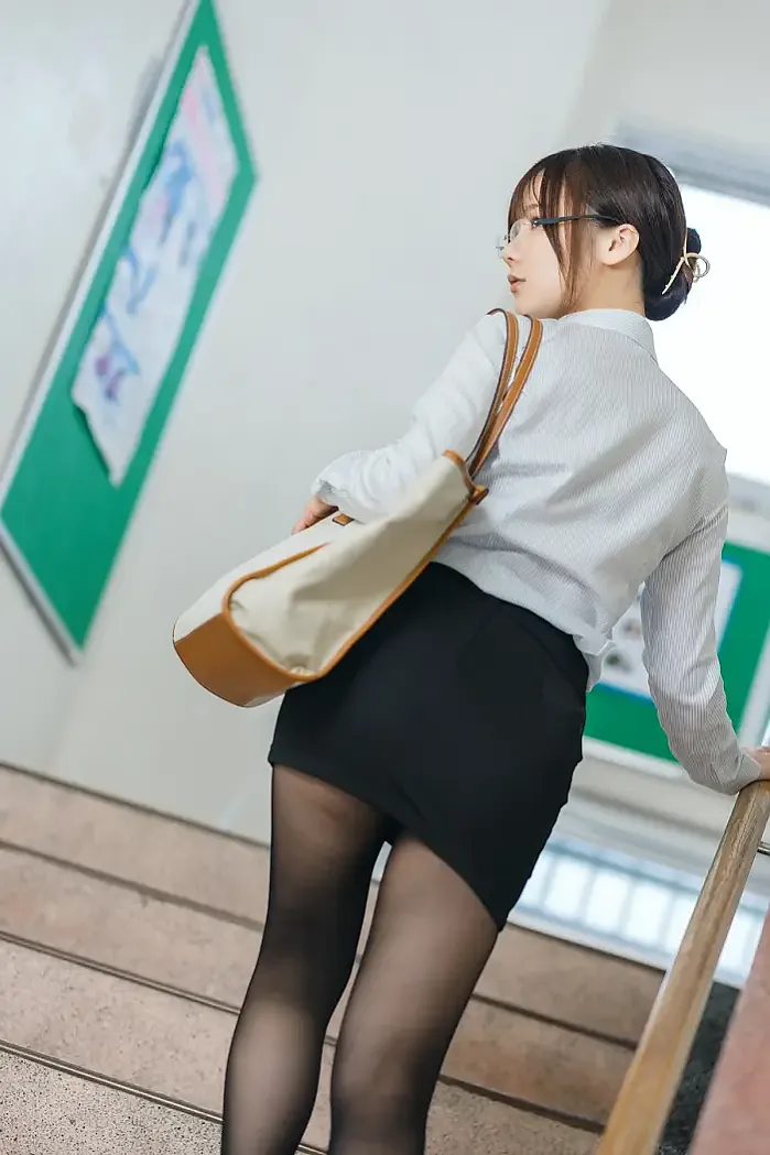 켄켄 사진집 Fantia 「만약 켄켄이 ○○ 선생님이었다면」 Set.02