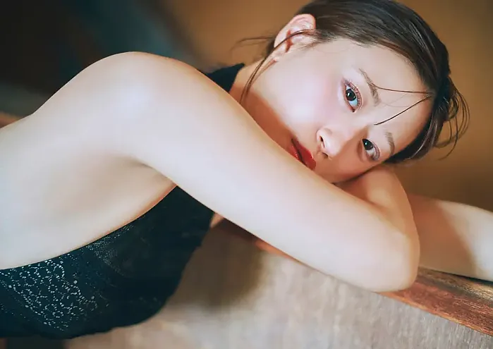 레이 조니시, 주간 플레지 + 스페셜 No.347 2주차 「재회」 Set.02