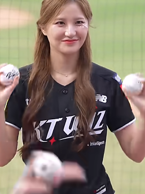 이예빈 김해리 업! 너무 예뻐