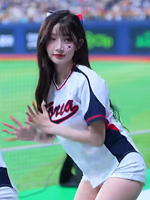 국대에서 LG피리아웃송 이주은(Lee Ju-Eun[李珠珢])치어리더