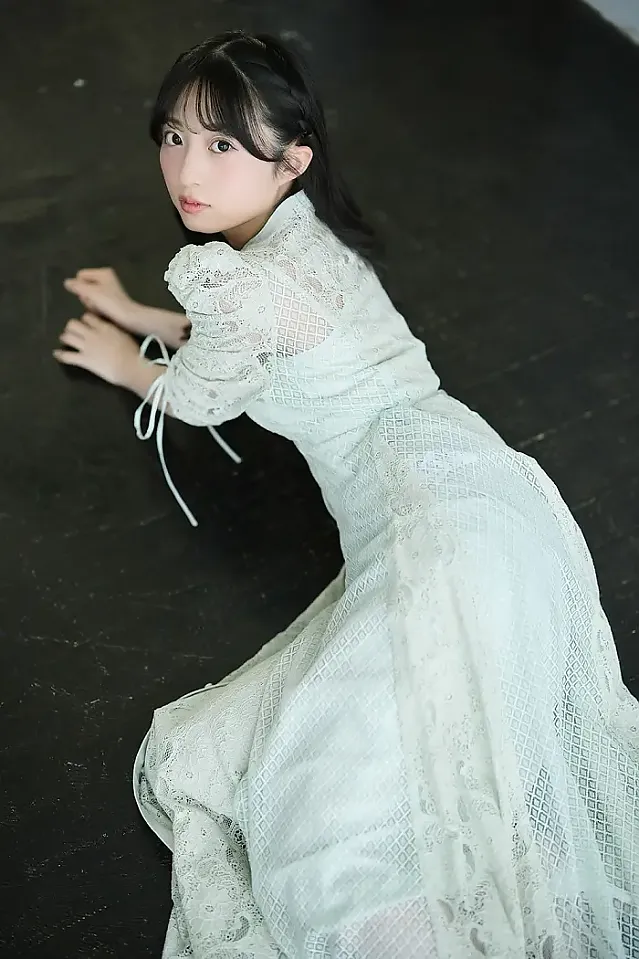 아키야마 유나 위클리 플레이보이 플러스+ 2025.02.23