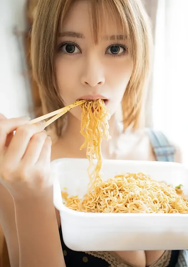 야마다 아이, 이시오카 마이, 사브라 제5호 2025 FALL 창간 1주년 기념호