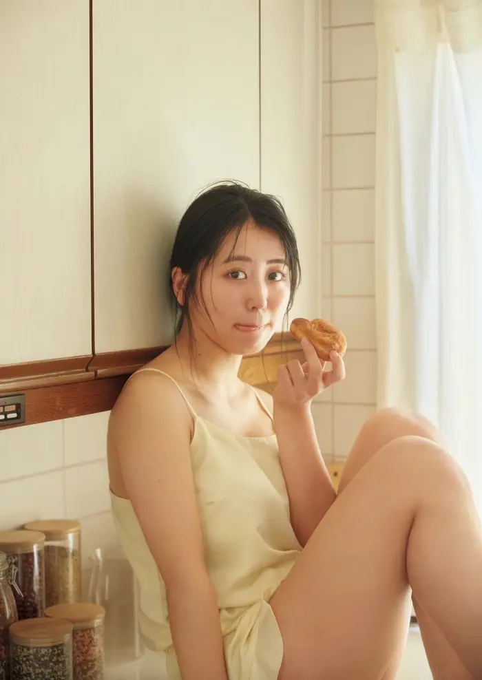 후쿠이 리리카 빅 코믹 스피리츠 2025년 51호