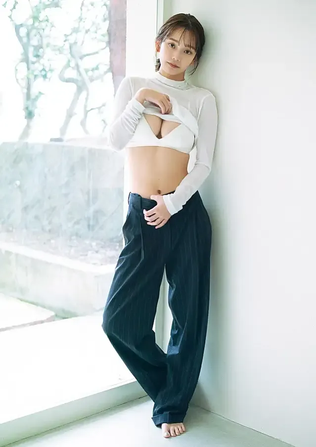 아오토 시노 디지털 한정 YJ 포토북 「잡아라」 Set.01