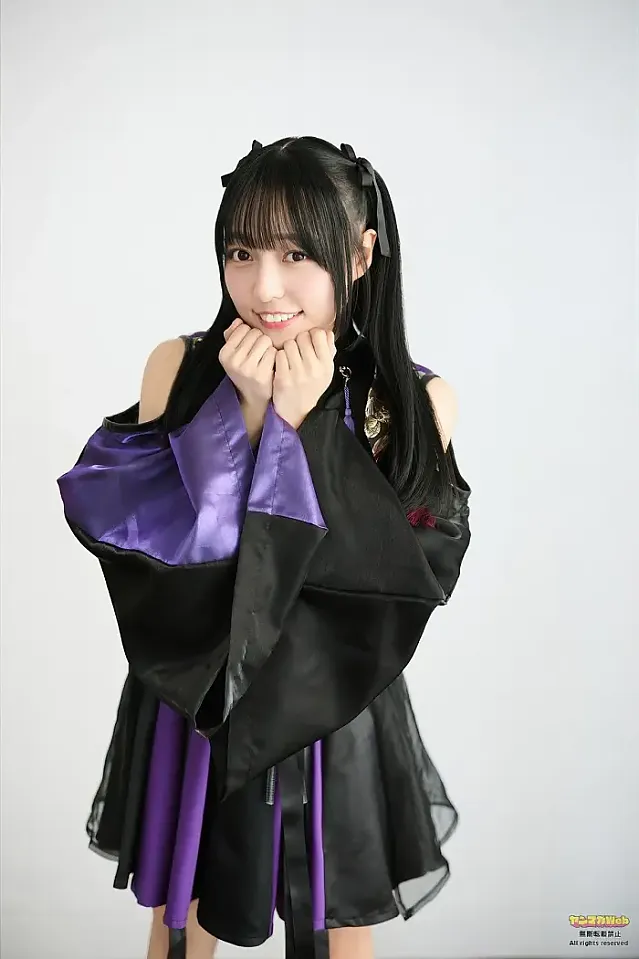 마유 하논, 스즈메 스즈메, 영 매거진 2025년 50호