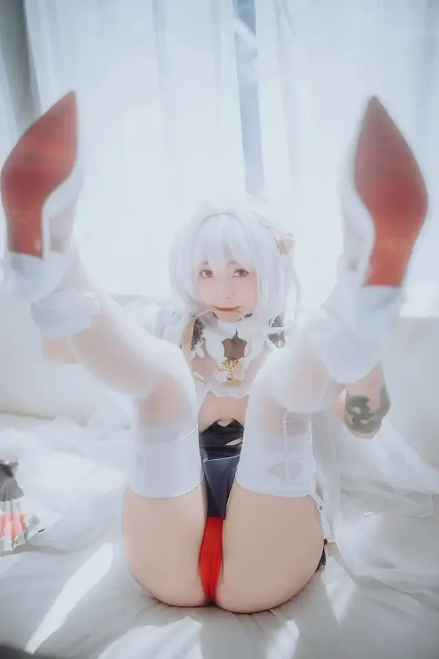 마루에몽 사진집 「Sirius – 푸른 파도와 구름」 Set.02