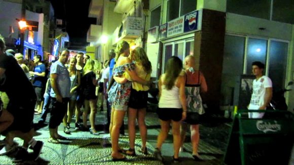 로도스: 밤문화 및 클럽