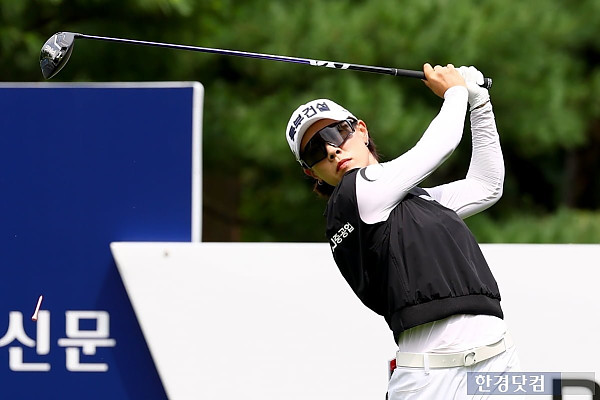[포토] 박주영, '흔들림 없는 완벽한 티샷' (BC카드·한경 레이디스컵 2025)