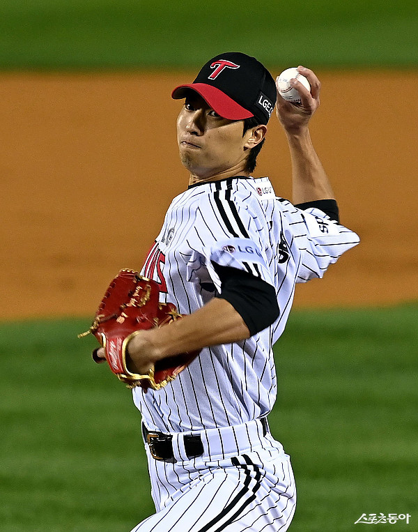 [SD 잠실 브리핑] “최고 148㎞·평균 146㎞” LG 염경엽 감독이 말했다, 이정용 본궤도 진입의 척도