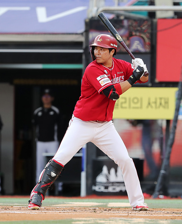 중심타자 존재감 발휘했다…SSG 한유섬, 3안타·3타점 연패 탈출 견인 ‘8월 타율 0.381’